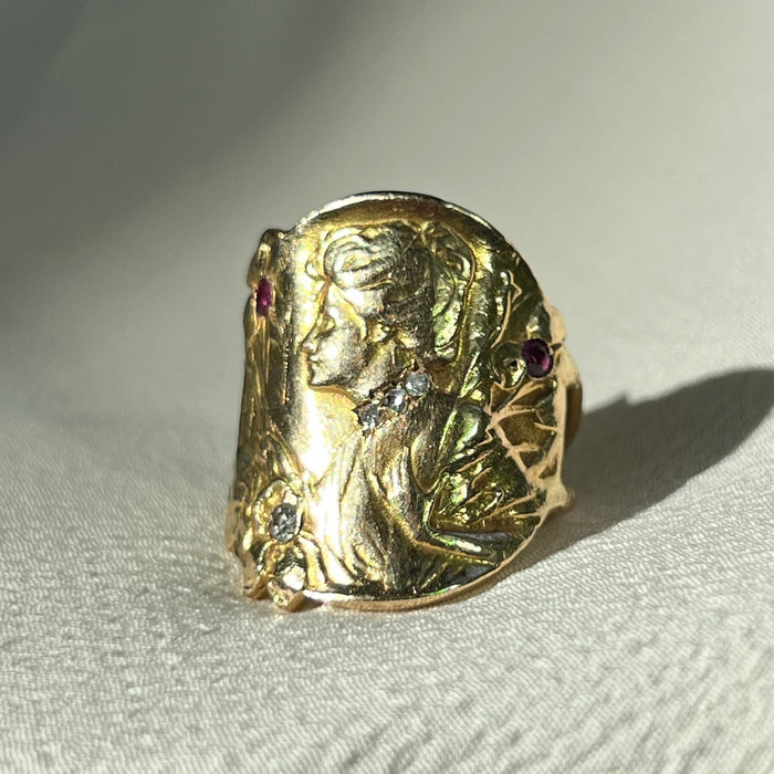 Art Nouveau 14k Figural Ring