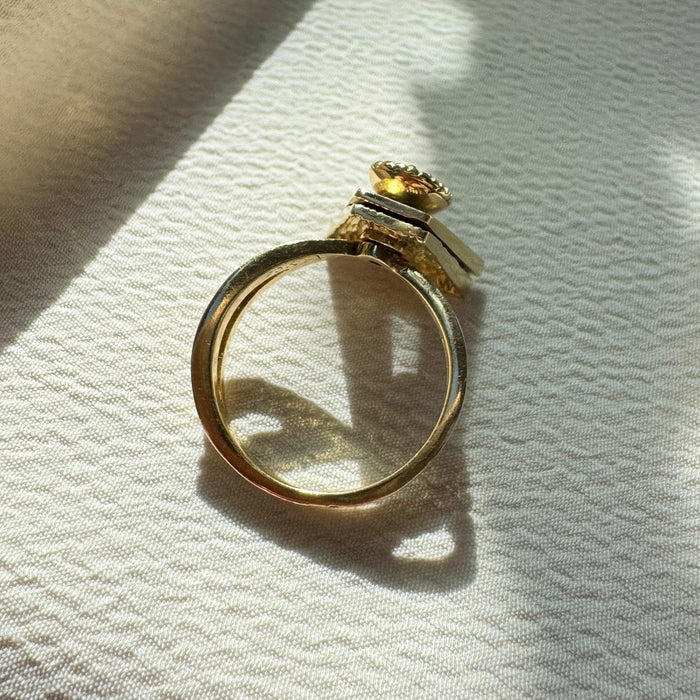 18k Diamond Spinner Ring