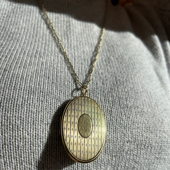 Unusual XL 14k Mirrored Locket