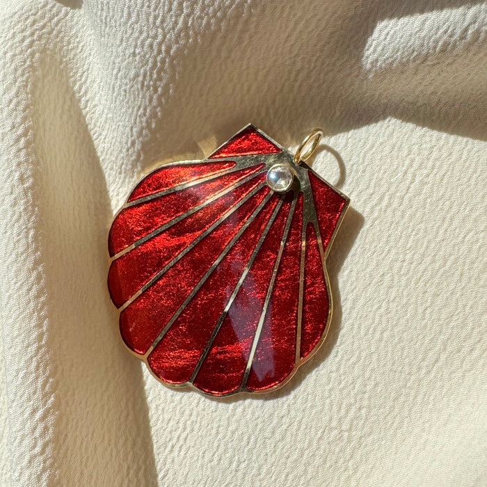 Spectacular 18k Diamond Enamel Seashell Pendant