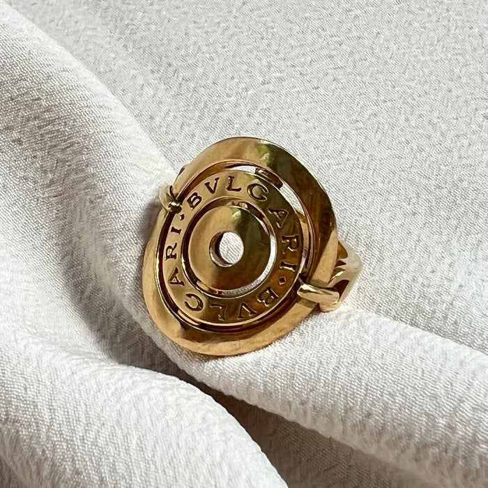 18k Bulgari Astrale Cerchi Shield Ring