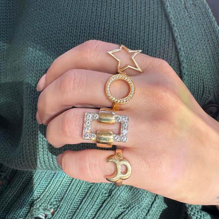 18k Diamond Circle Ring by Movado