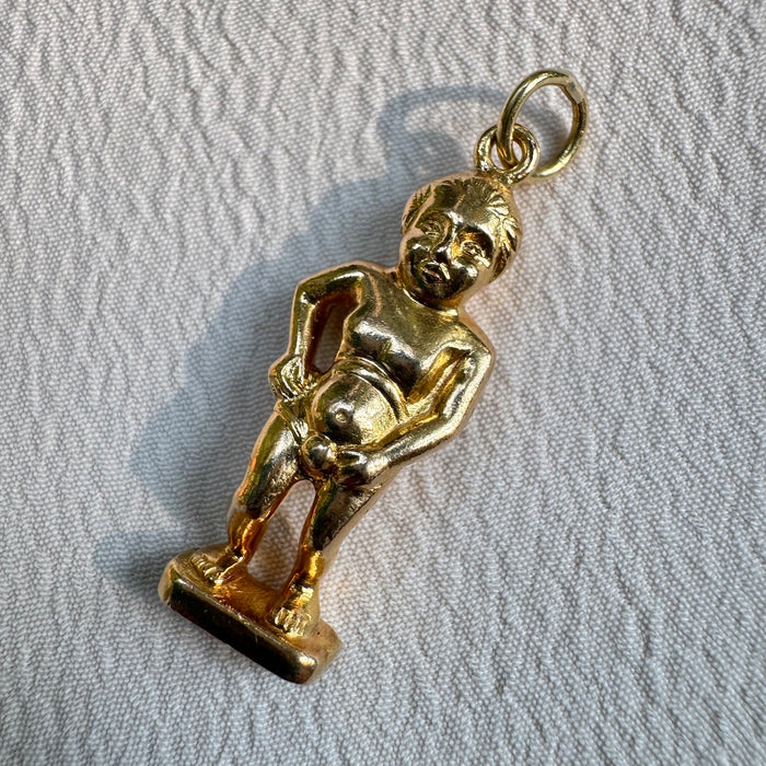 18k "Mannekin Pis" Charm