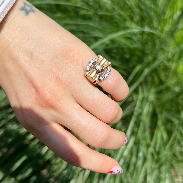 14k Retro Diamond Bow Ring