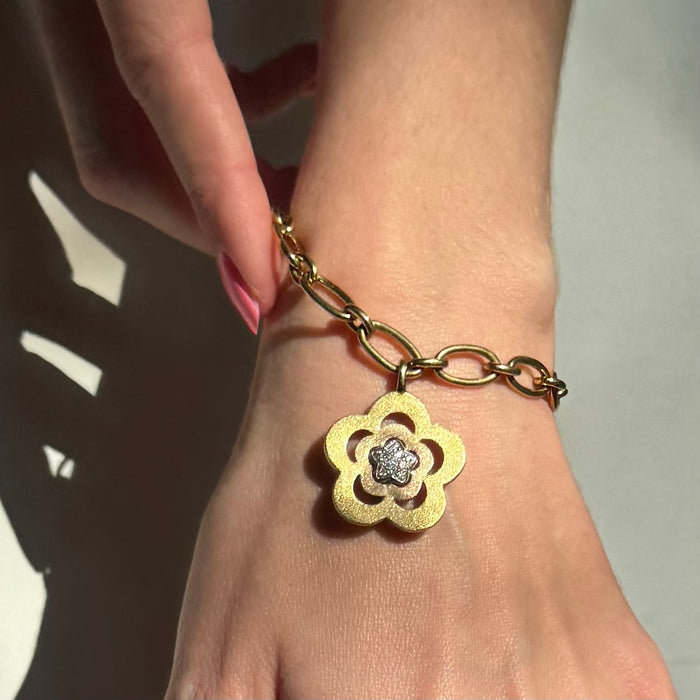 18k Diamond Flower Charm Bracelet