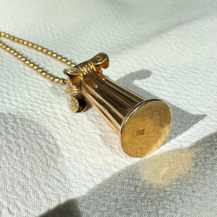 18k Ionic Column Charm