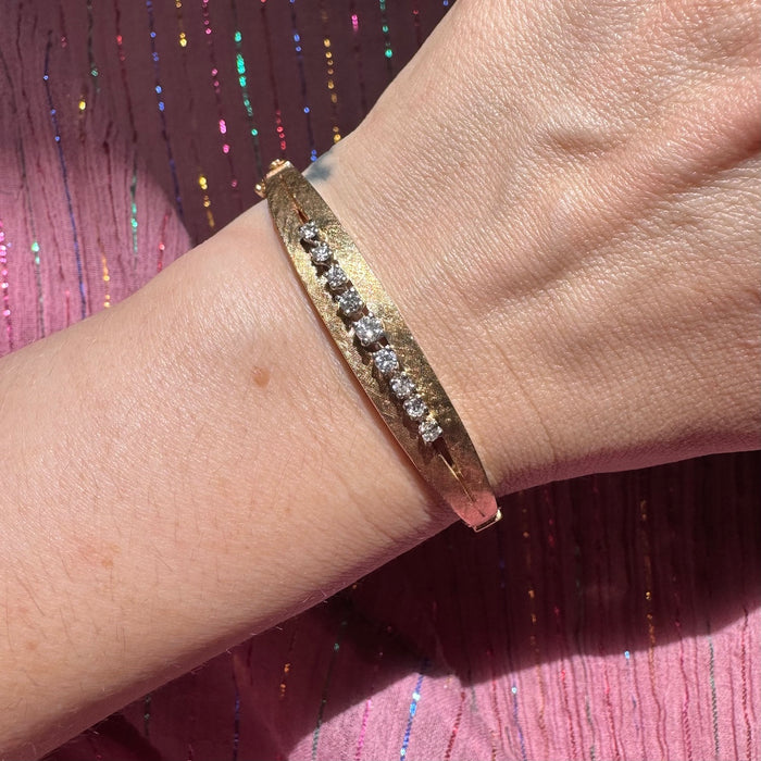 14k Florentine Diamond Hinged Bangle