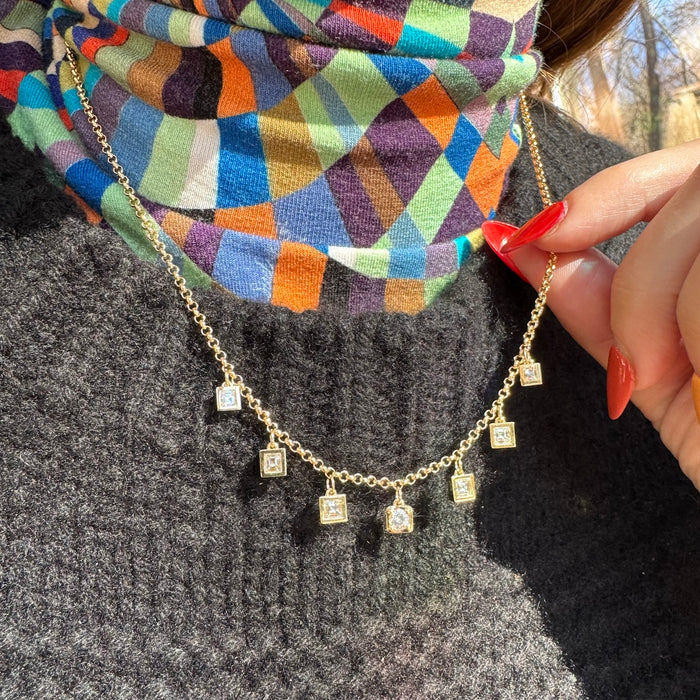 Bespoke 18k Carrè and Round Diamond Necklace