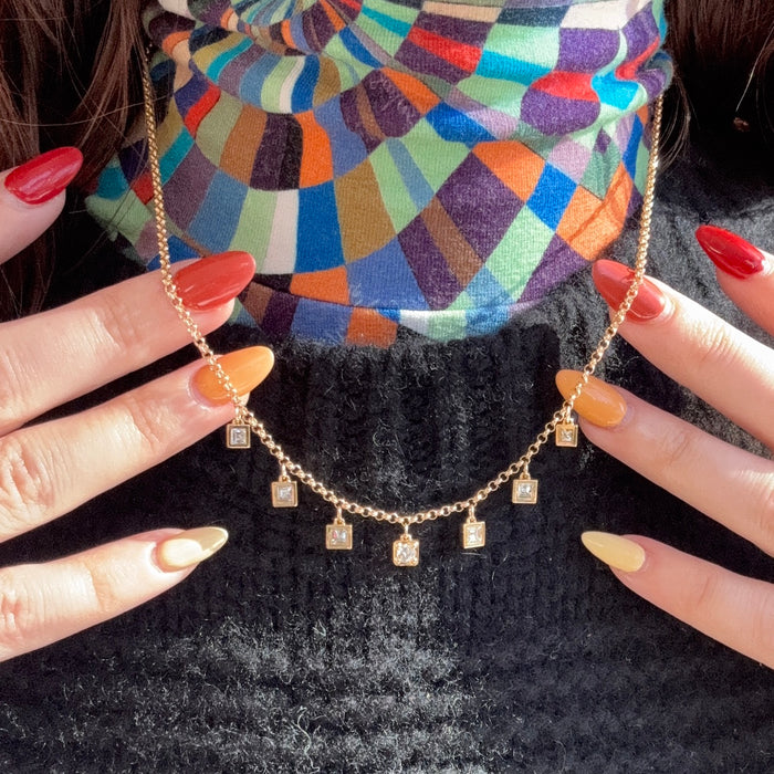 Bespoke 18k Carrè and Round Diamond Necklace