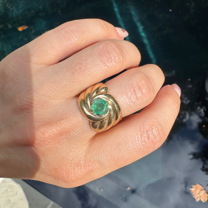 14k Emerald Tourbillon Swirl Ring