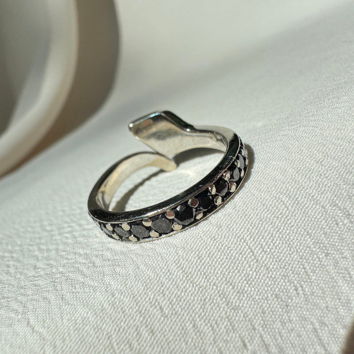 14k Black and White Diamond Snake Ring