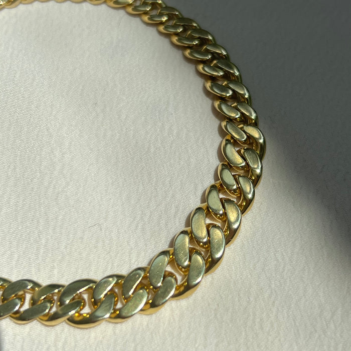 18k Graduated Curb Bracelet