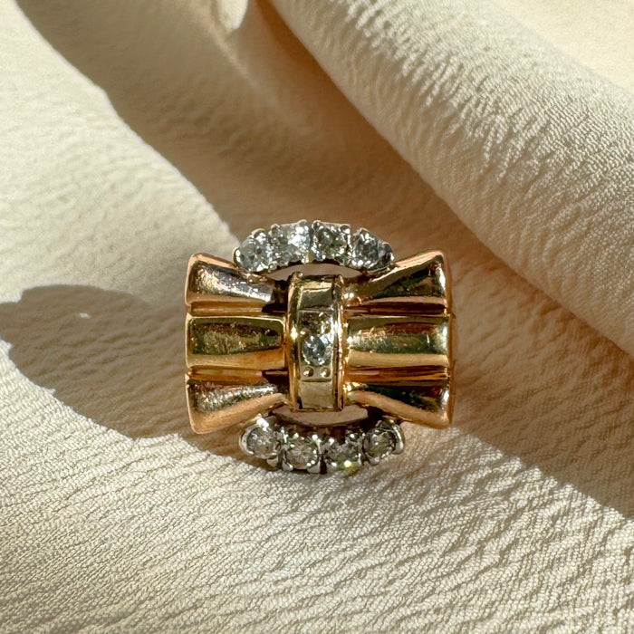 14k Retro Diamond Bow Ring